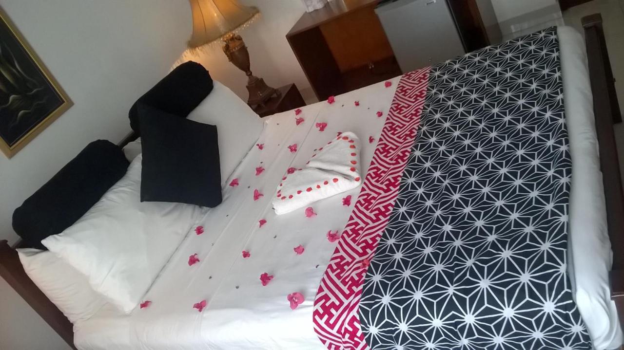 Anna Shanthi Villa Kandy Kültér fotó