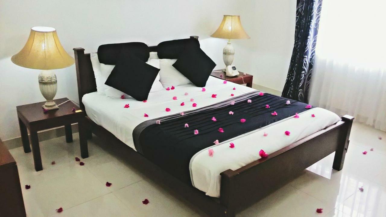 Anna Shanthi Villa Kandy Kültér fotó